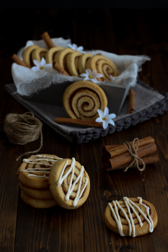 Cinnamon roll cookies 4