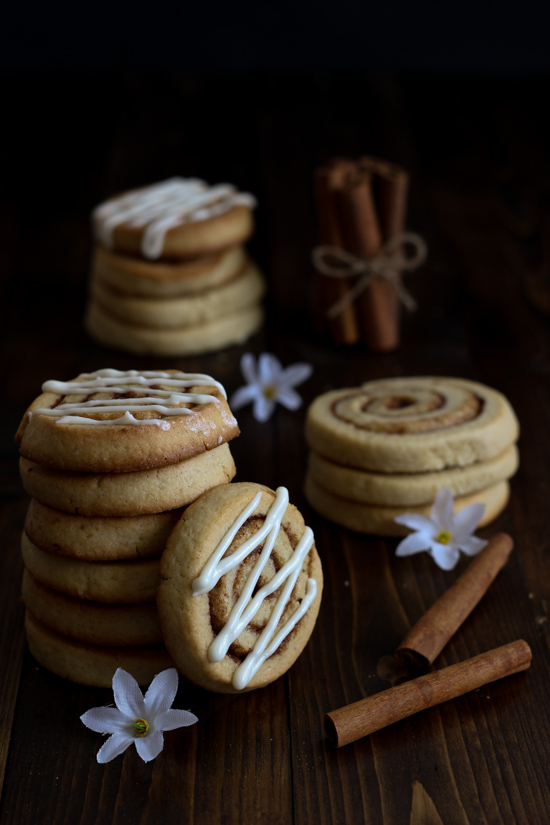 Cinnamon roll cookies 6