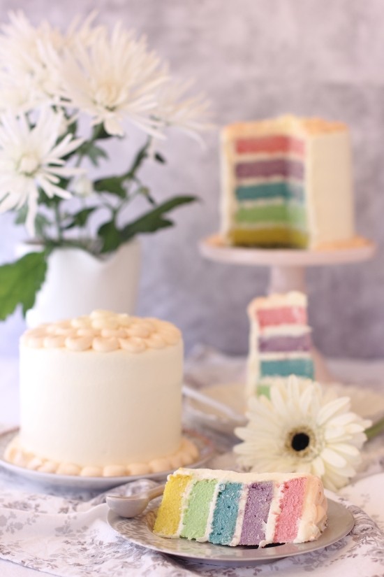 rainbow-layer-cake-3-cookcakesdeainhoa