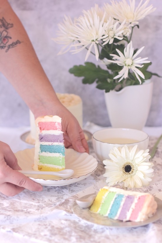 rainbow-layer-cake-5-cookcakesdeainhoa