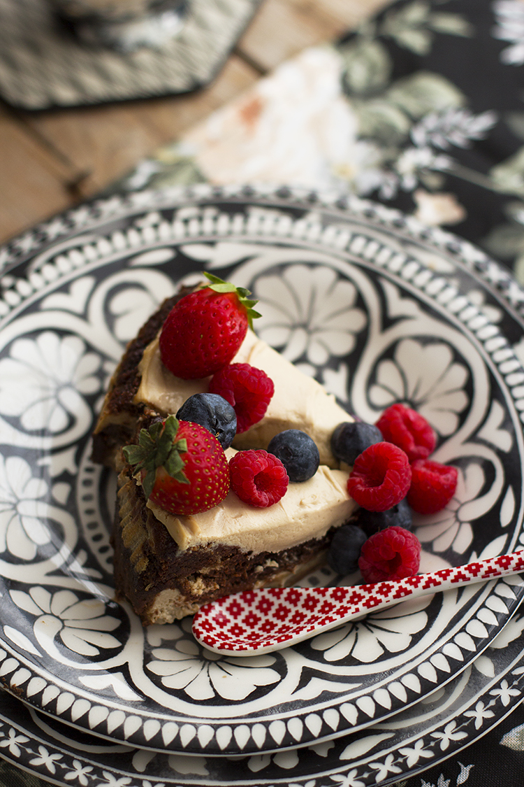 Brownie Cheesecake Saludable con mucho chocolate